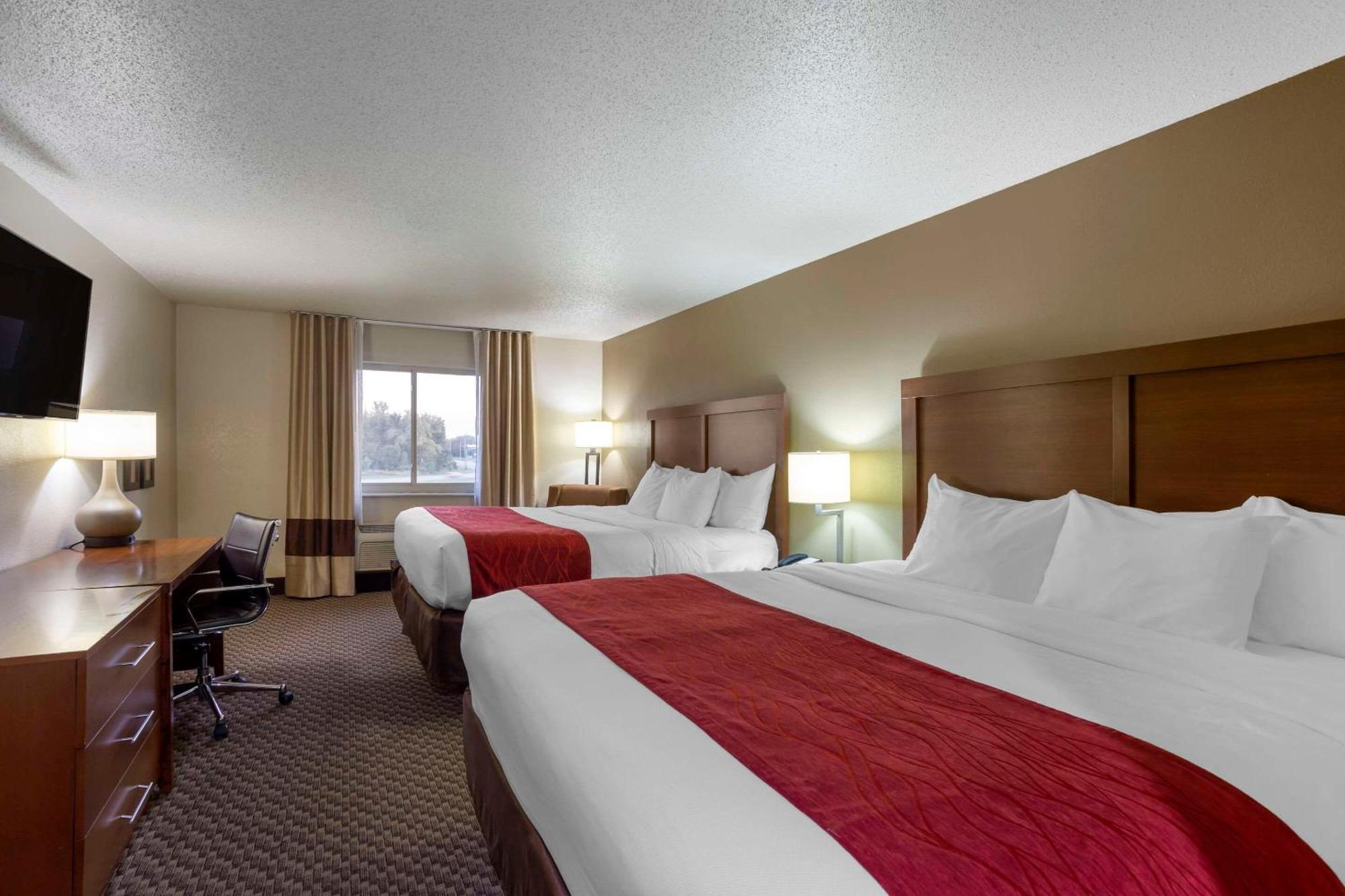 Comfort Inn Hobart-Merrillville I-65 Exterior photo